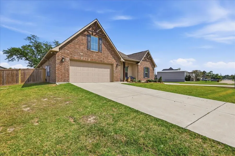 200 Zachary, Bridge City, TX 77611 - #2