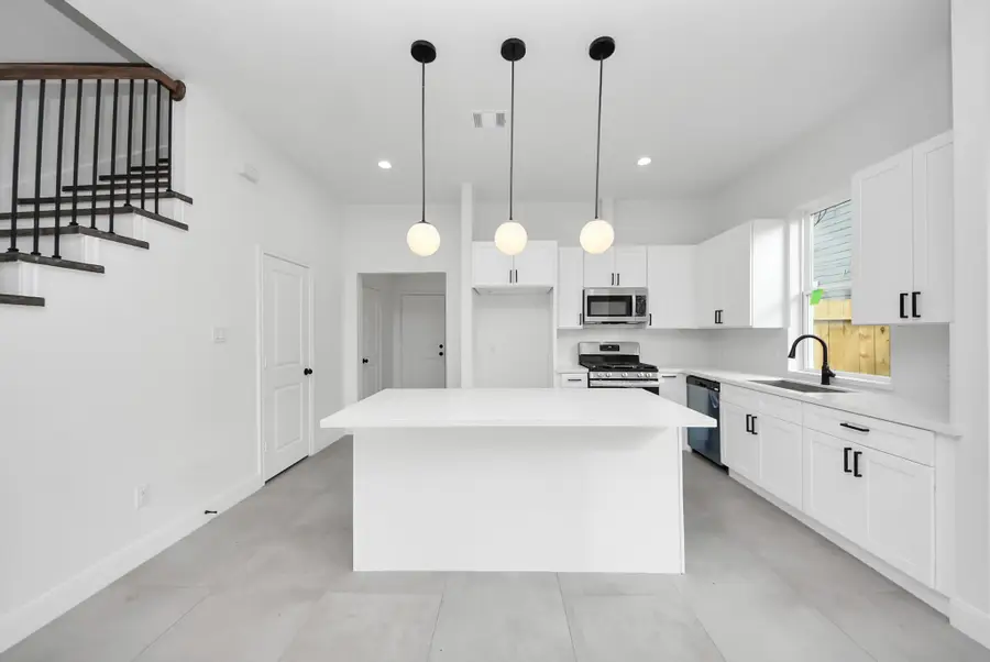 4008 Bennington Street, Houston, TX 77016 - #2