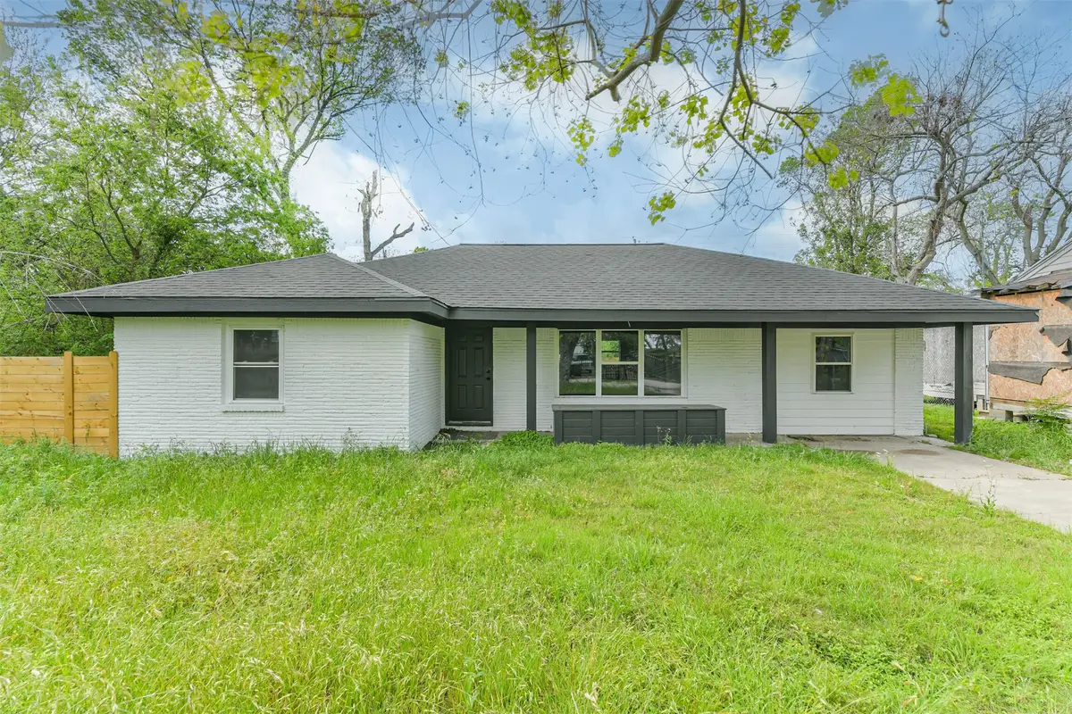 209 Leago Street, Houston, TX 77022 - #1