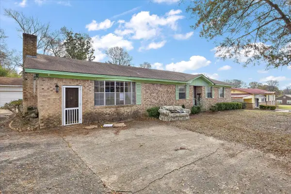 309 1st Street, Nacogdoches, TX 75961