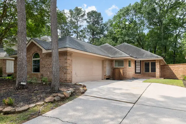 30 Cedar Chase Place, The Woodlands, TX 77381