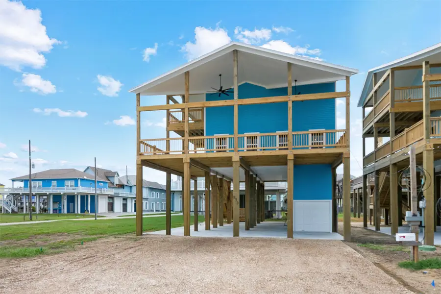 877 Alberdie Drive, Crystal Beach, TX 77650 - #2