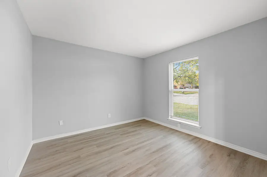 4802 Hannas Reef Drive, Bacliff, TX 77518 - #2