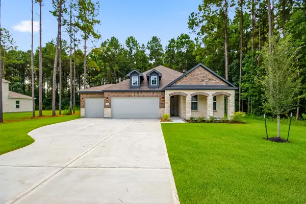 1355 Coastal Drive, Dayton, TX 77535