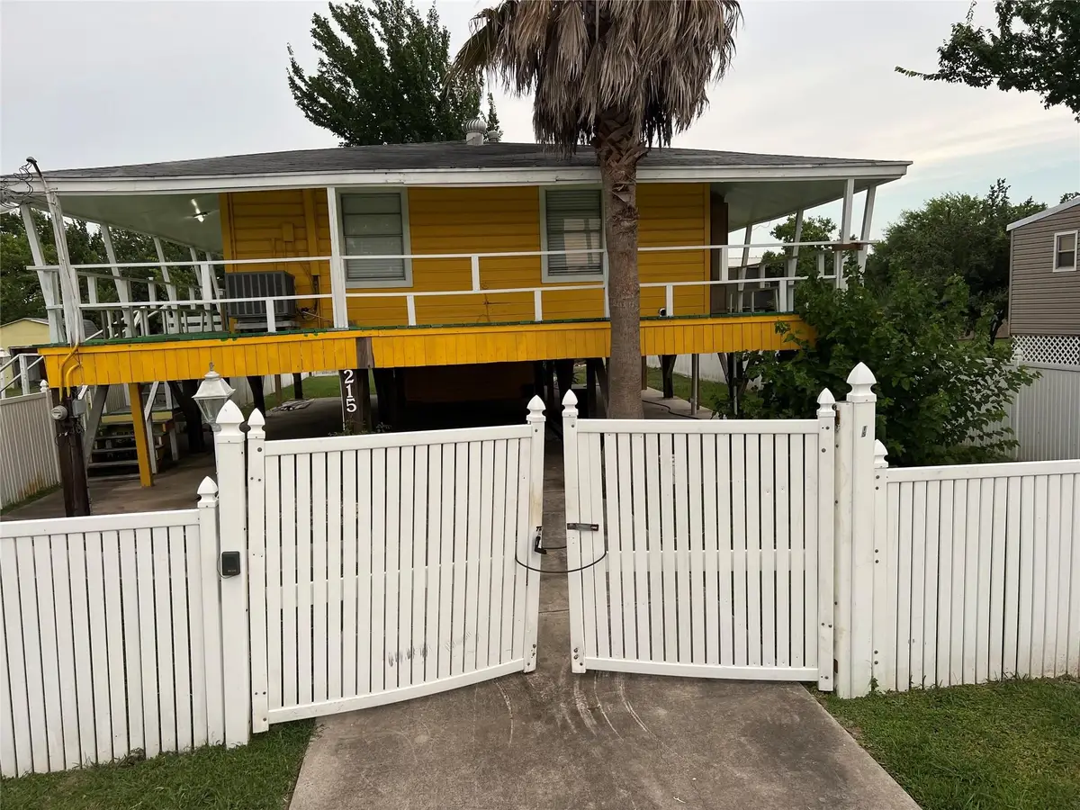 215 13th Street, San Leon, TX 77539 - #1
