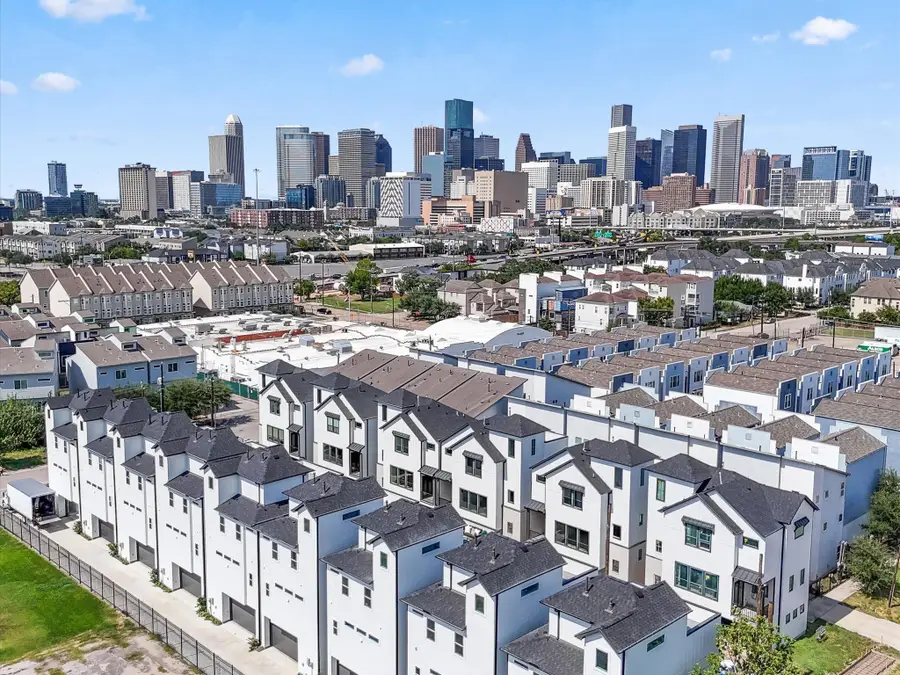 2220 Dennis Street, Houston, TX 77004 - Image #3