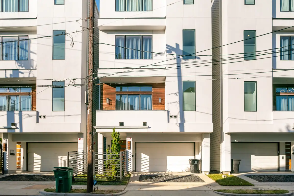 606 Oakley Street, Houston, TX 77006 - Image #1