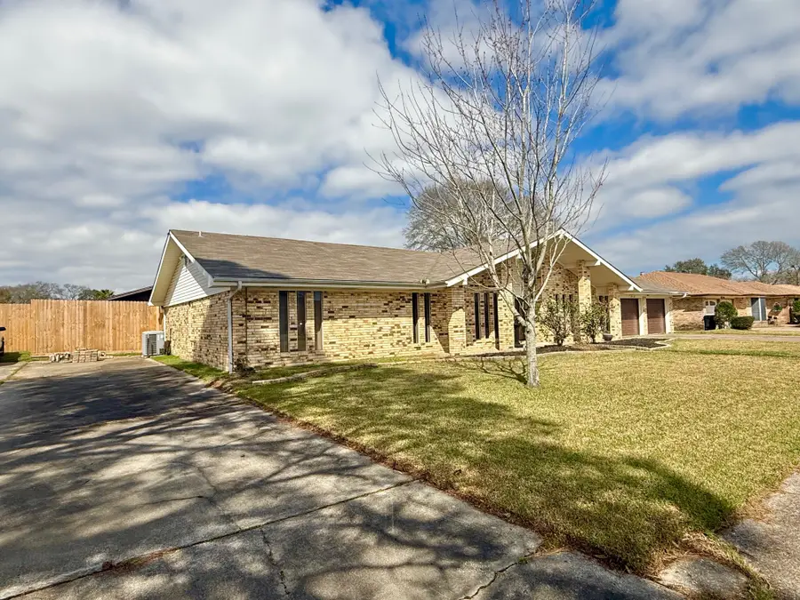 3160 Galewood Lane, Port Neches, TX 77651 - #2