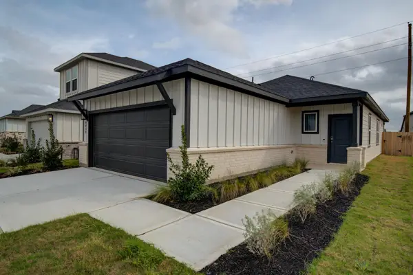 8038 Magnolia Prairie Lane, Cypress, TX 77433