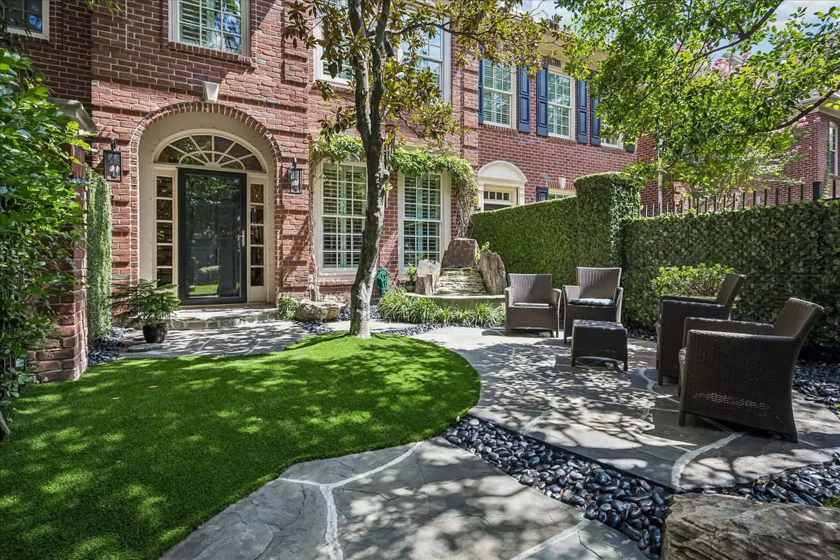 3384 Maroneal Street, Houston, TX 77025 - #1