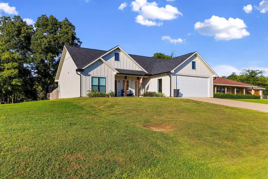 205 Edgewater Drive, Livingston, TX 77351 - Image #3