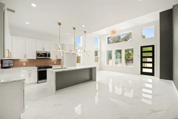 5606 Pershing Street, Houston, TX 77033