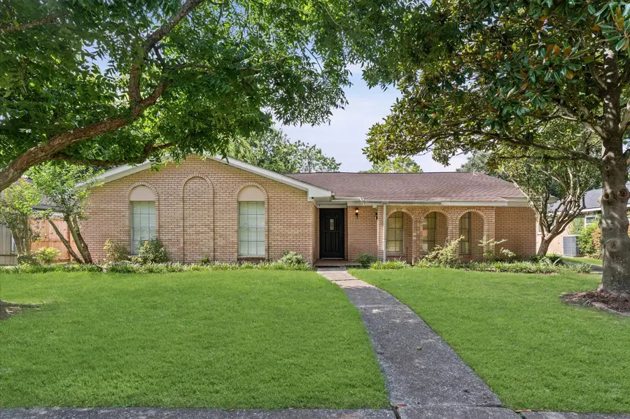 6119 Yarwell Drive, Houston, TX 77096 - #2