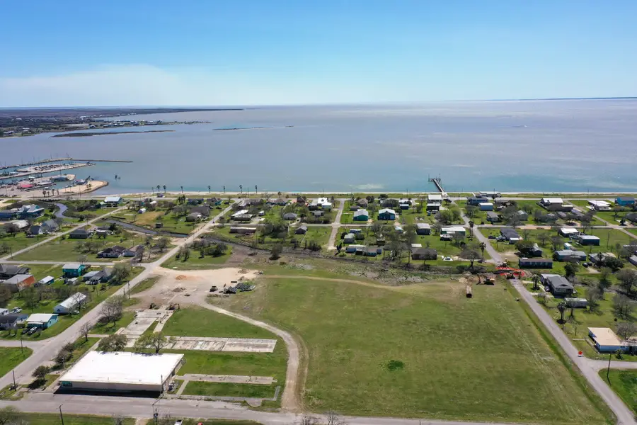 504 S 4th Street, Seadrift, TX 77983 - Image #3