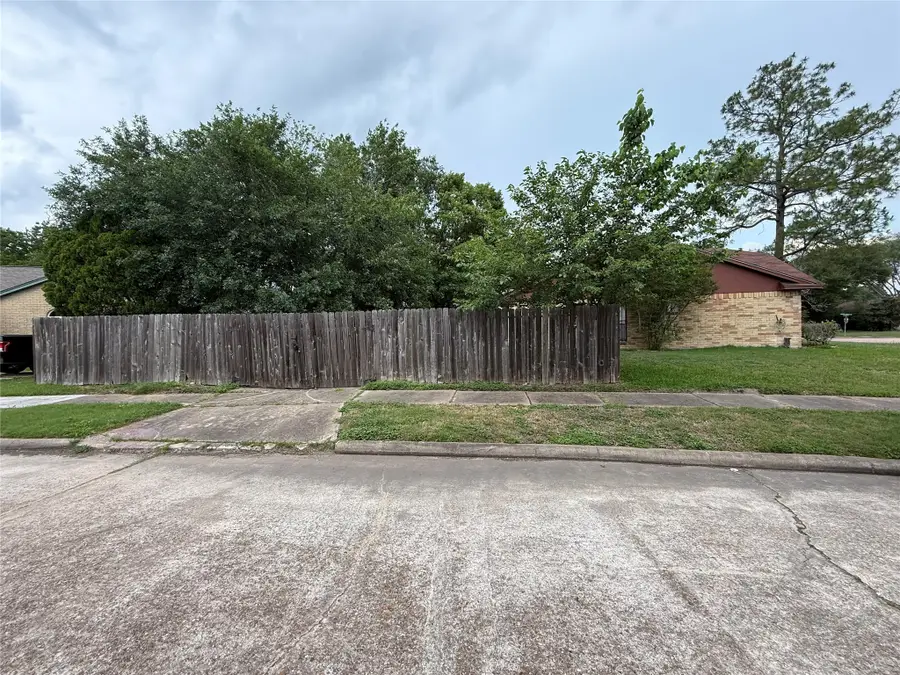 3806 Westheimer Place Drive, Houston, TX 77082 - Image #2