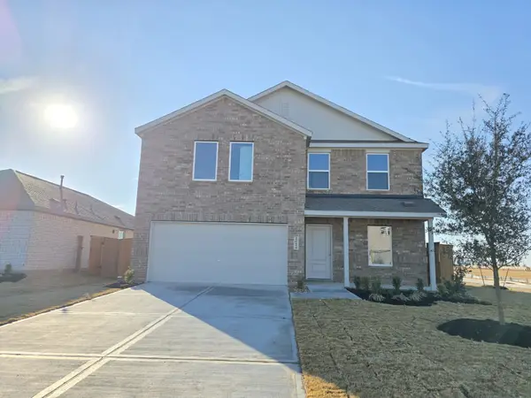 3028 Duskshine Drive, Brookshire, TX 77423