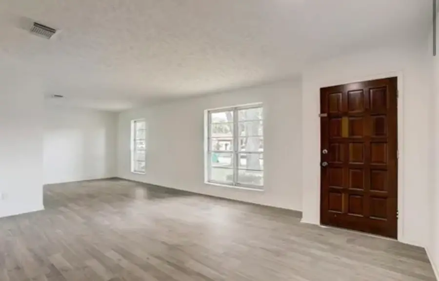 9815 Sagemoss Lane, Houston, TX 77089 - Image #2