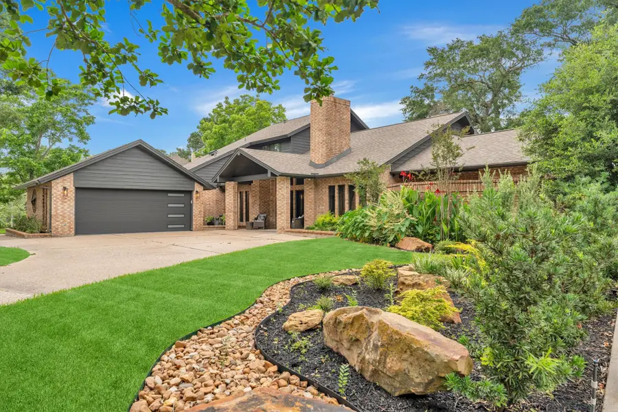 1118 April Waters Drive N, Conroe, TX 77356 - #2