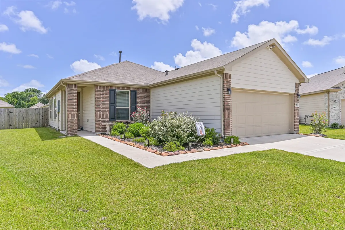 704 Allana Lane, Alvin, TX 77511 - #1