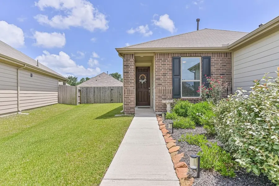 704 Allana Lane, Alvin, TX 77511 - #2