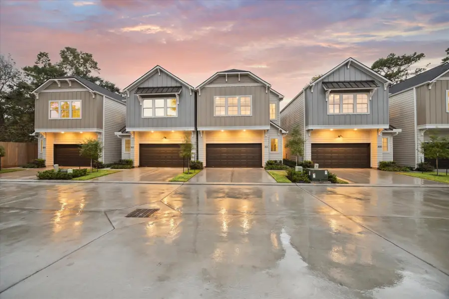 812 Glowing Dawn Drive, Houston, TX 77018 - #2