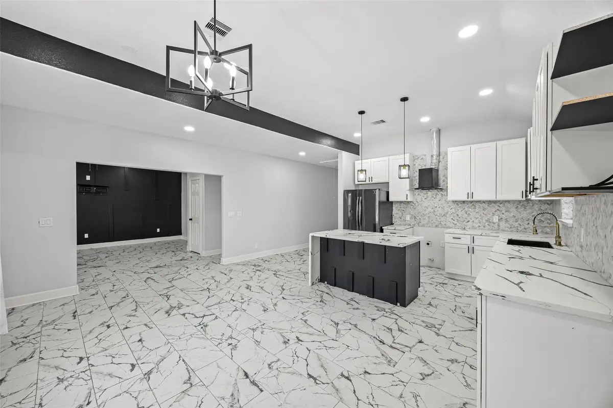 8824 Leander Street, Houston, TX 77012 - #1