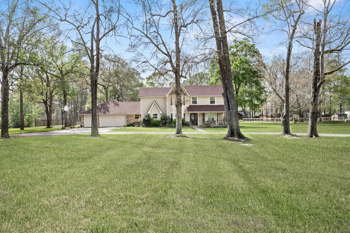 306 Creekside Loop, Sour Lake, TX 77659 - #1