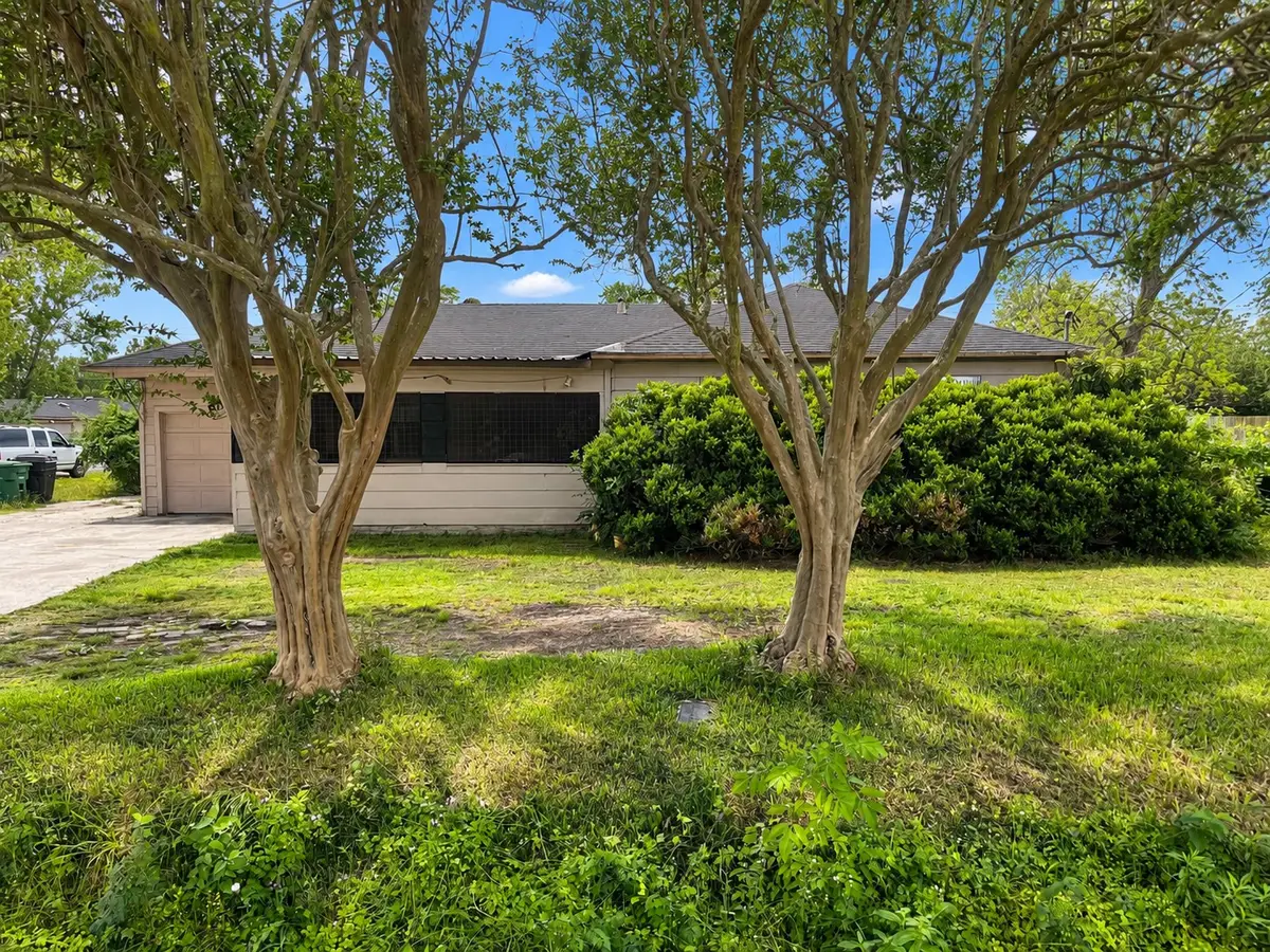 8038 Talton St Street, Houston, TX 77028 - #1