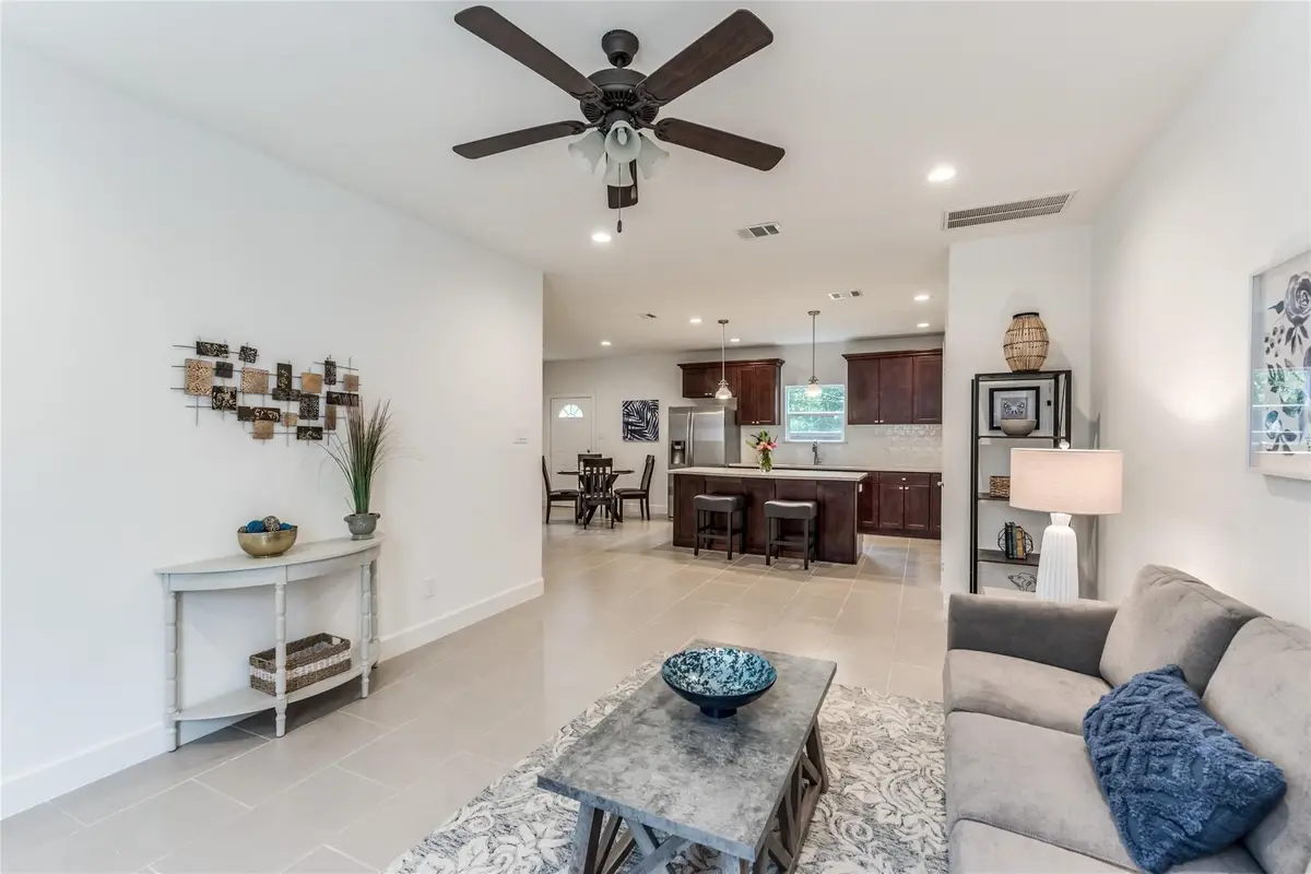 118 Sylvester Road, Houston, TX 77009 - #1