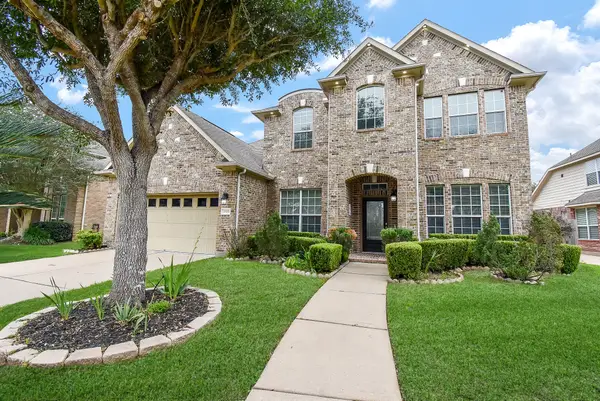 6811 Bannon Trail, Sugar Land, TX 77479