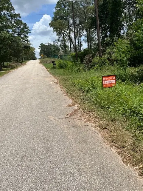 13994 Walker Road, Conroe, TX 77302