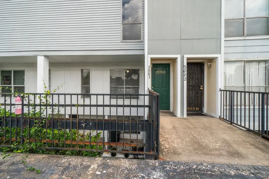 781 Country Place Drive #2083, Houston, TX 77079 - Image #2