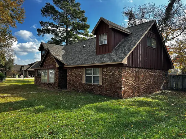 130 Caldwell Street, Baytown, TX 77520