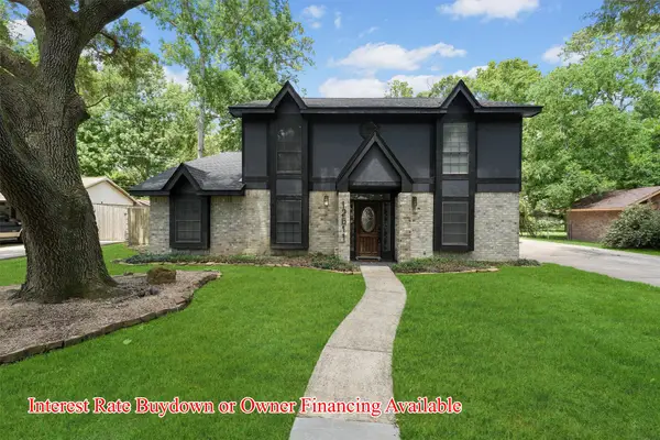 12611 Old River Drive, Baytown, TX 77523