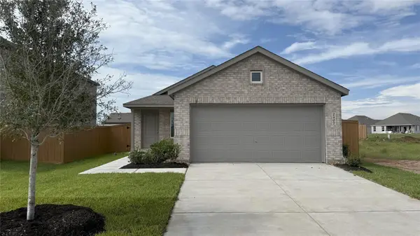 2415 Rose Gold Drive, Rosharon, TX 77583