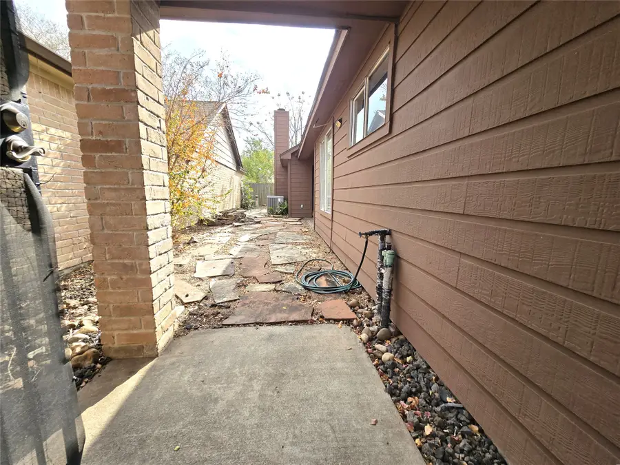 16011 Hidden Acres Drive, Houston, TX 77084 - Image #3