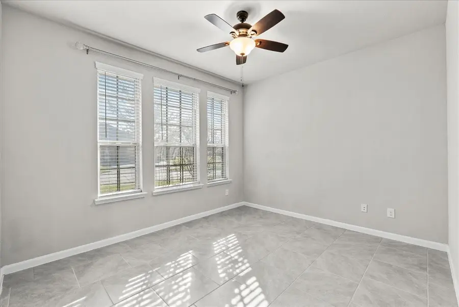 3695 Hughes Court, Pearland, TX 77581 - Image #3