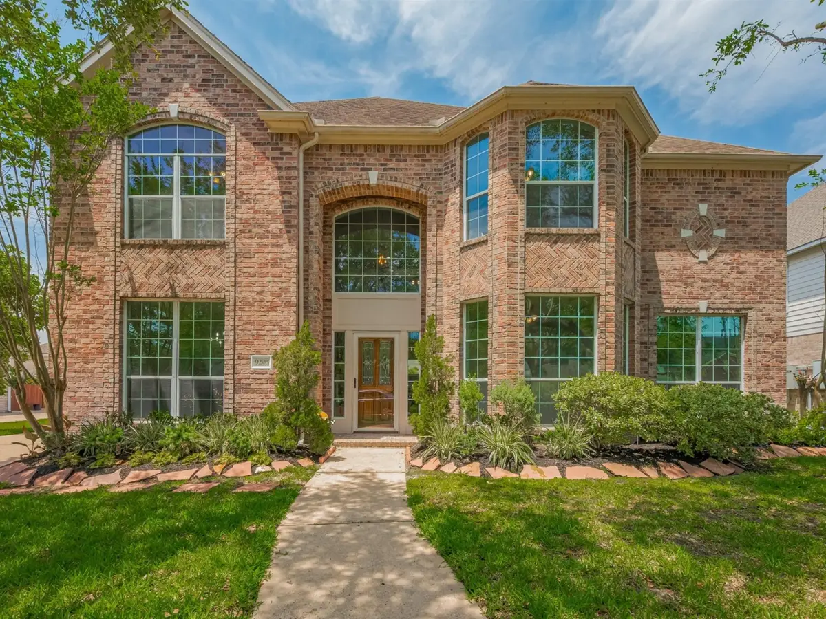 9205 Sunridge Court, Pearland, TX 77584 - #1