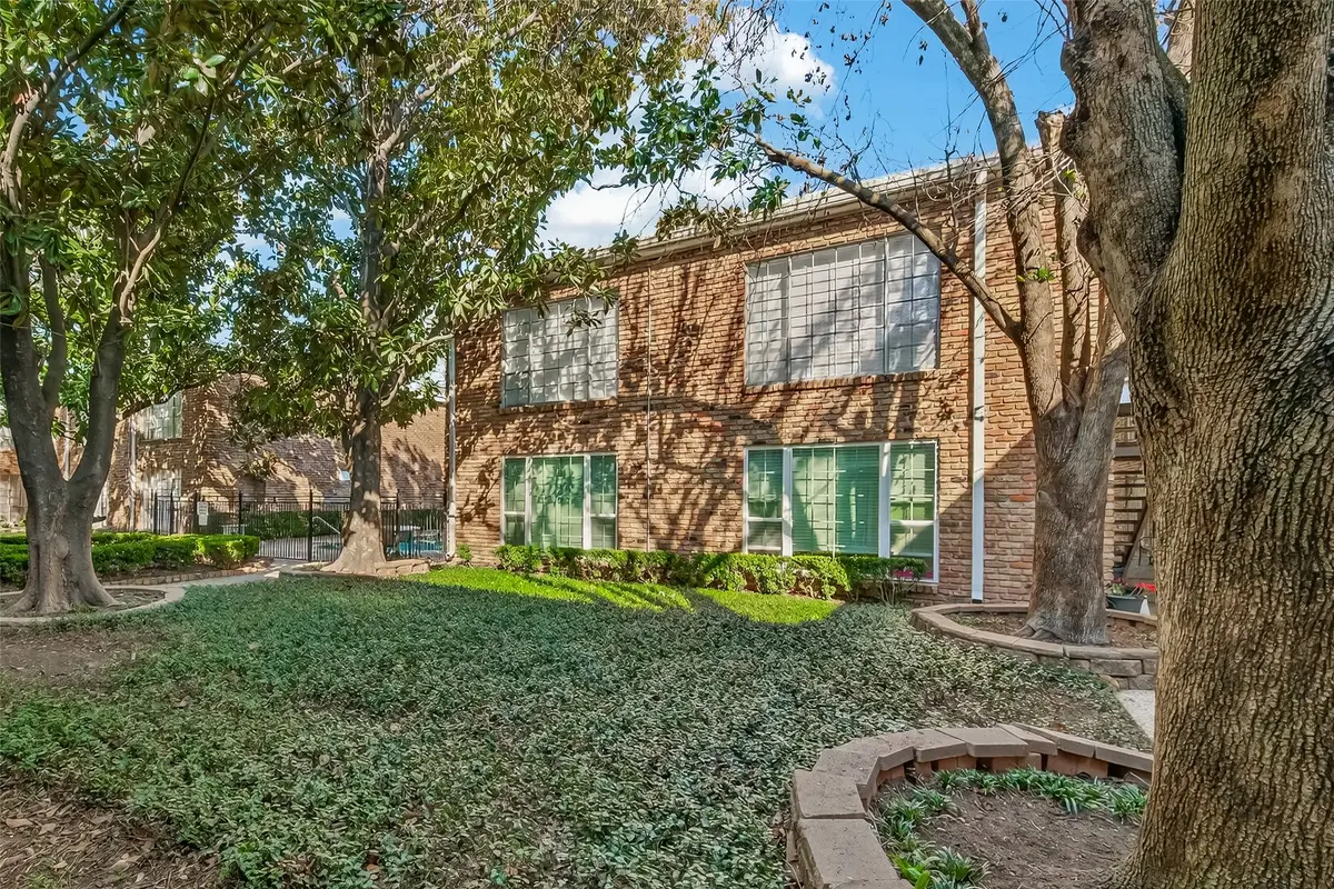 2201 Fountain View Drive #29, Houston, TX 77057 - #1