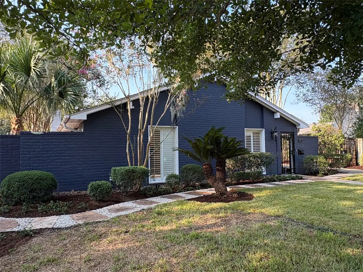 10323 Green Tree Road, Houston, TX 77042 - #1