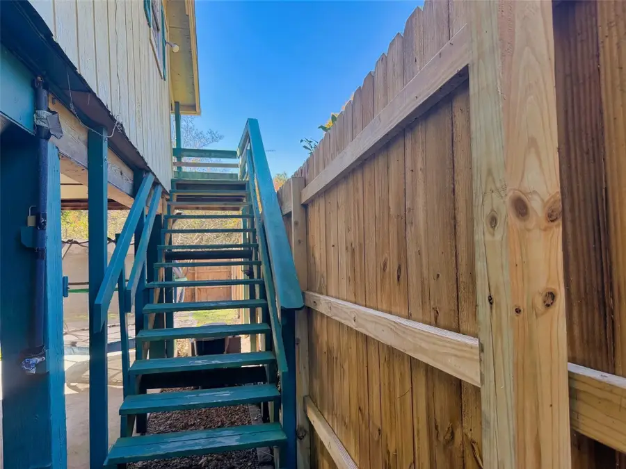 190 White Oak Circle, Point Blank, TX 77364 - Image #3