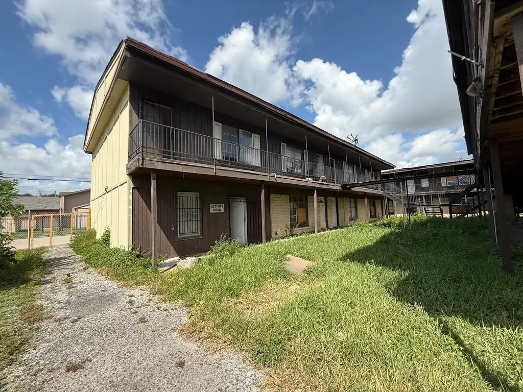 6636 Bellfort Street, Houston, TX 77087 - #1