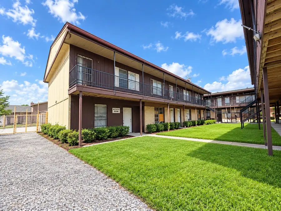 6636 Bellfort Street, Houston, TX 77087 - #2