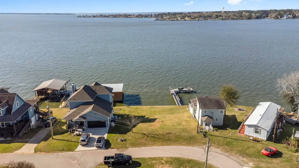 596 Dove Island, Livingston, TX 77351 - #1