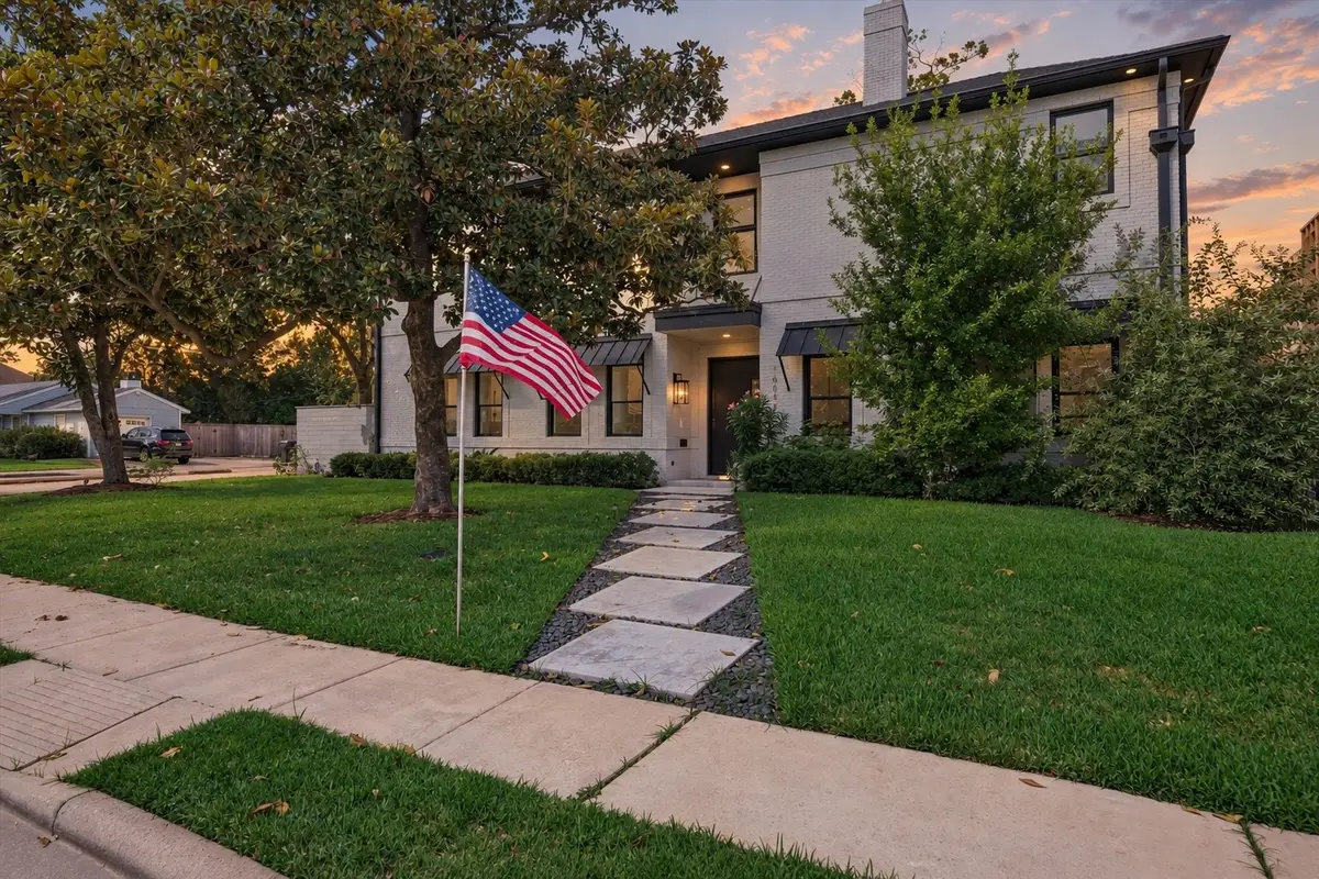 1601 Pine Chase Drive, Houston, TX 77055 - #1