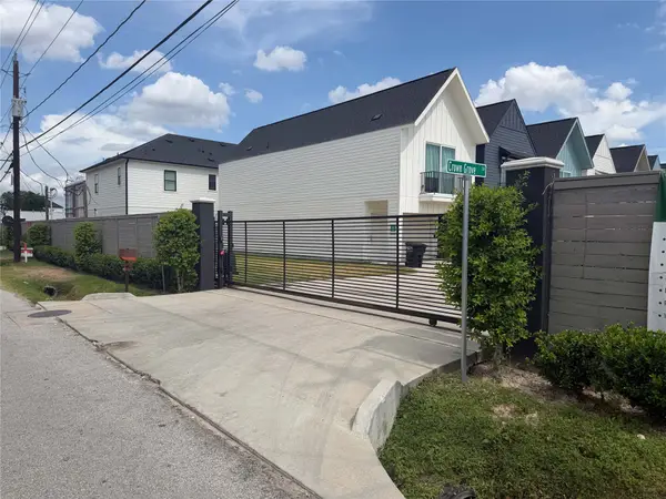 4623 Crown Bend Lane, Houston, TX 77018