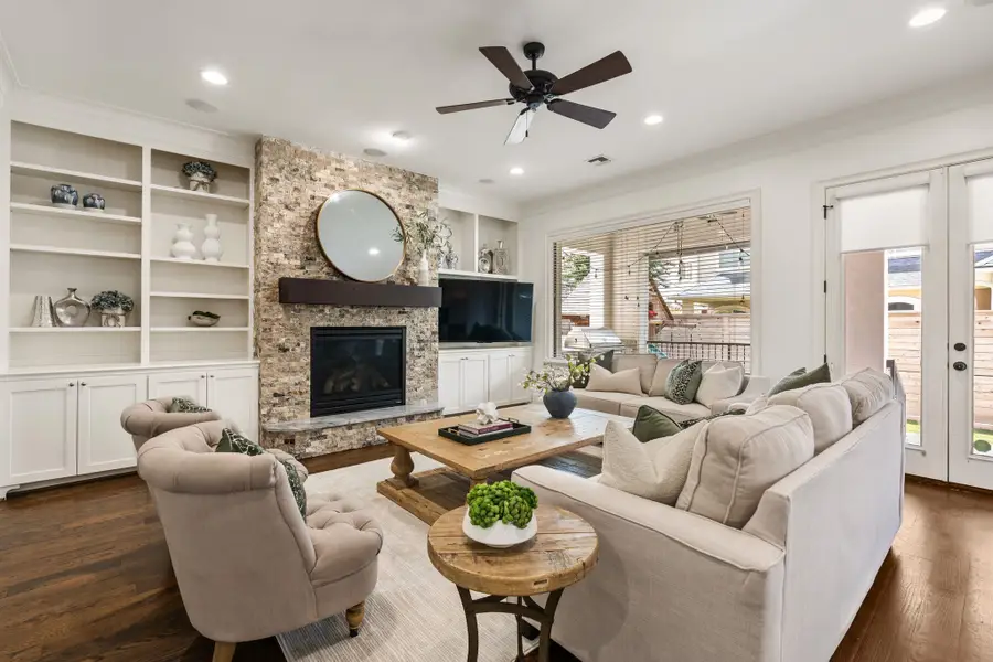 4609 Beech Street, Bellaire, TX 77401 - #3