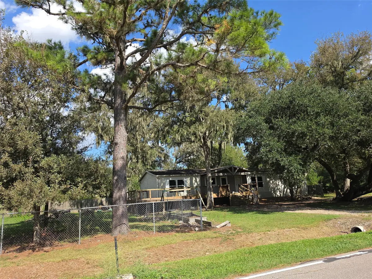 20527 Lake Forest Drive E, Guy, TX 77444 - #1