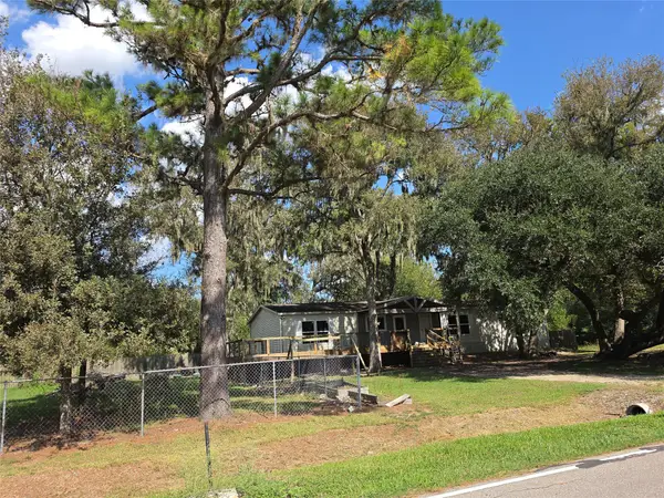 20527 Lake Forest Drive E, Guy, TX 77444