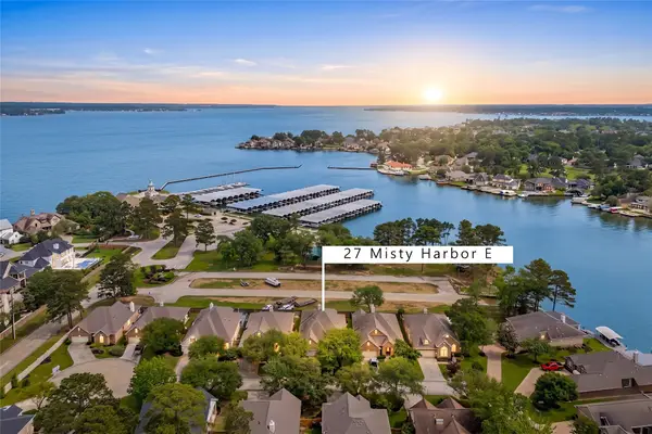 27 Misty Harbor E, Montgomery, TX 77356